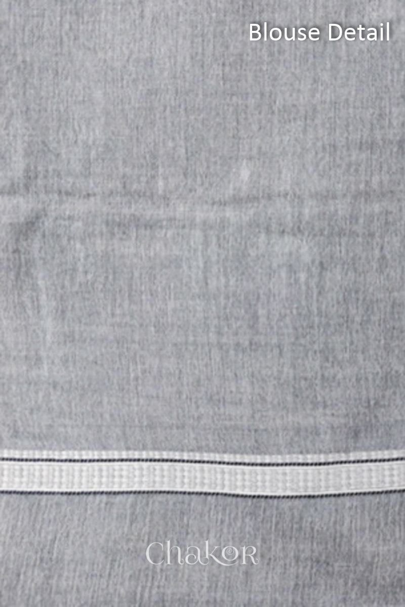 Handloom Off-white Grey Bhujodi Cotton Saree by Chakor.