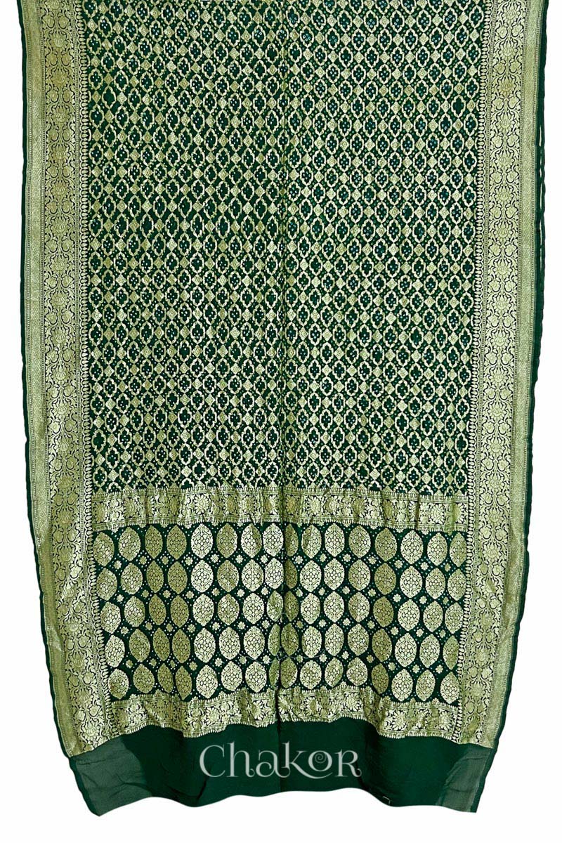 Full view of Chakor's green banarasi silk bandhani saree