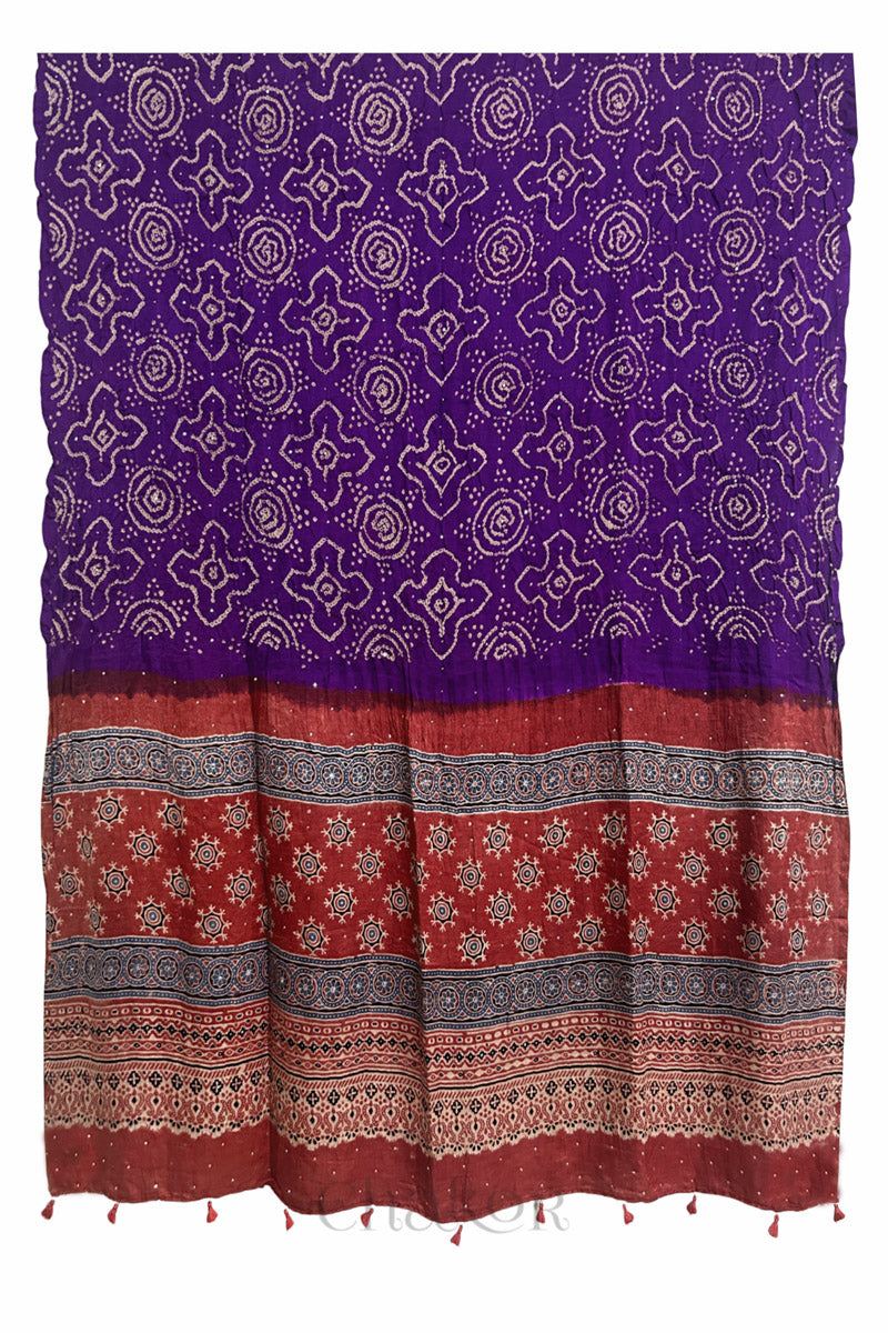 Full-length flat view of purple Bandhani gaji silk dupatta with Ajrakh pallu.