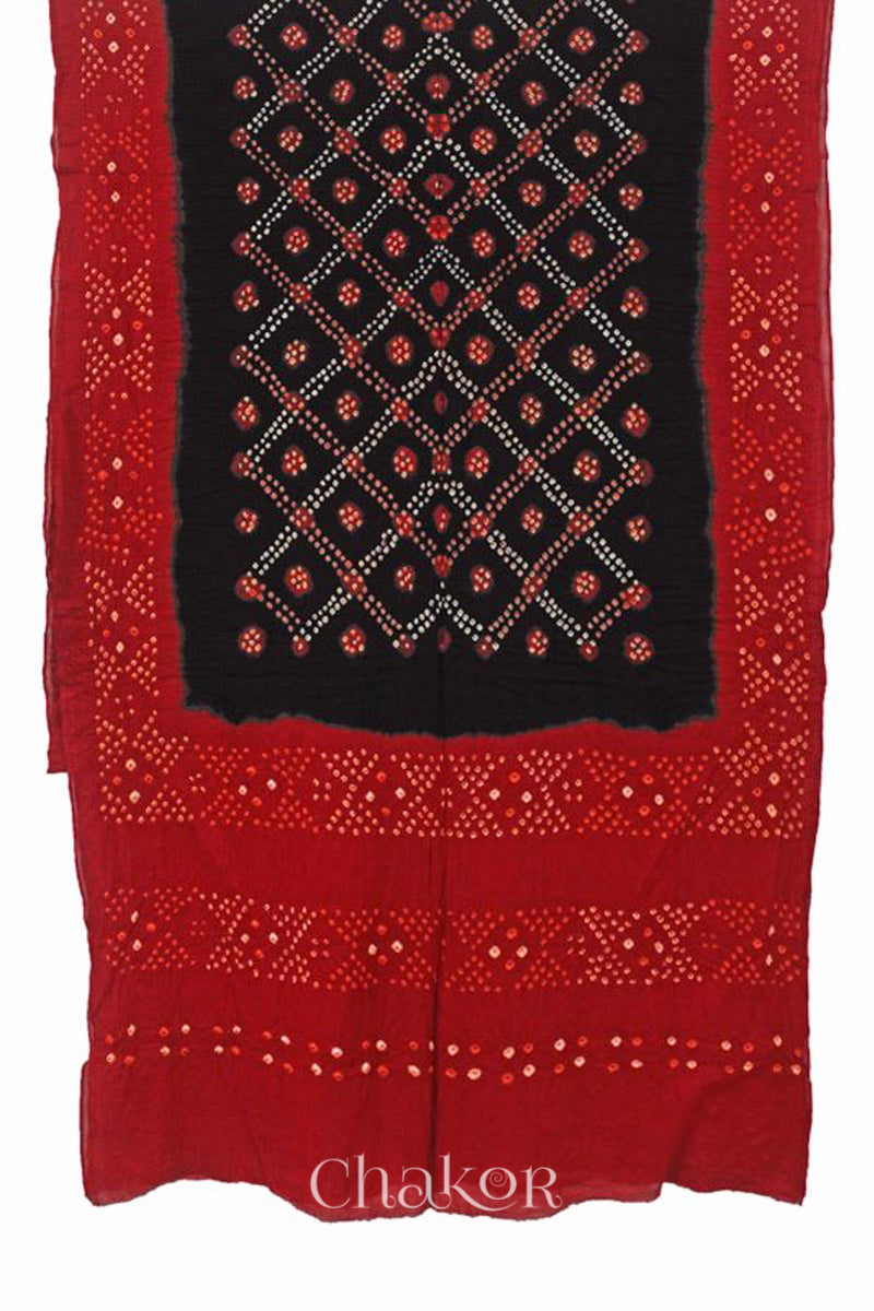 Traditional Black Red Bandhani Mul Cotton Saree by Chakor.