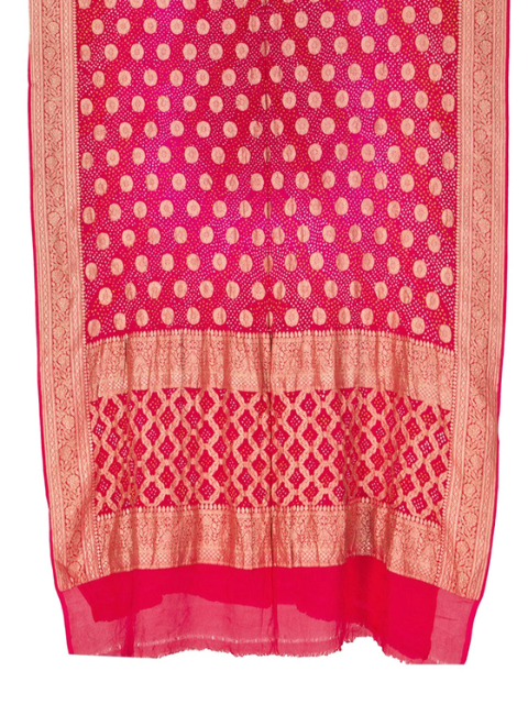 ink Bandhani dupatta with patterned banarasi border and pallu by CHAKOR.