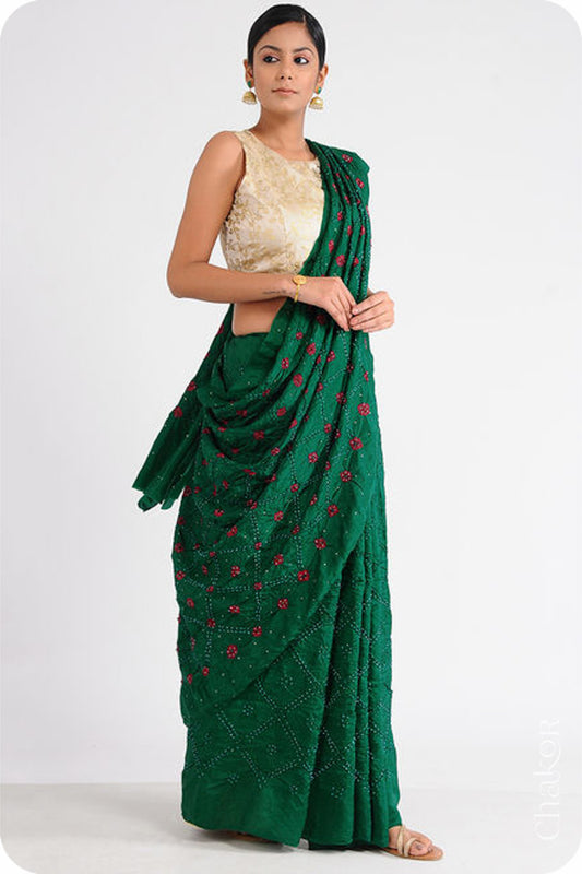 Chakor's traditional Green Red bandhani pure silk saree with mukaish embroidery