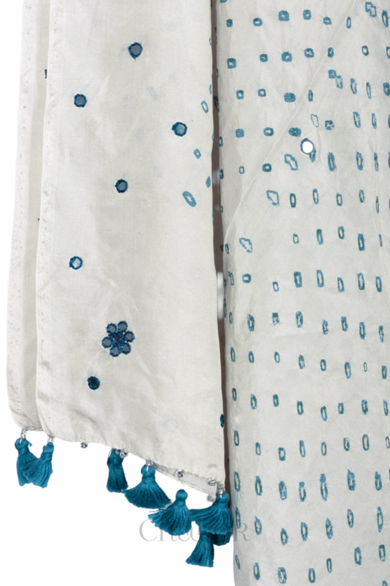 Offwhite Bandhani Mulberry Silk Dupatta