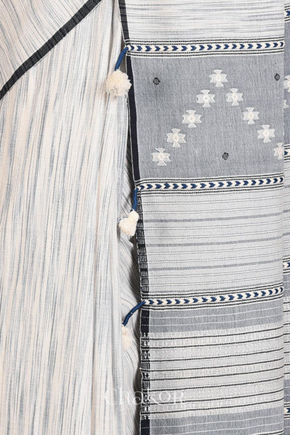 Handloom Off-white Grey Bhujodi Cotton Saree by Chakor.