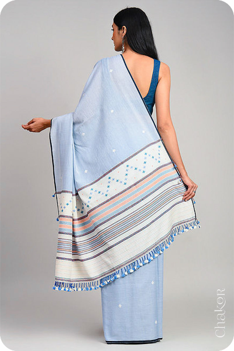 Handloom Blue Offwhite Bhujodi Cotton Saree by Chakor.