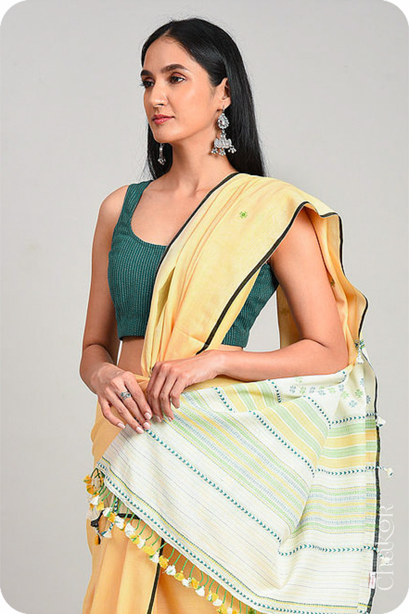 Handloom Yellow Offwhite Bhujodi Cotton Saree by Chakor.