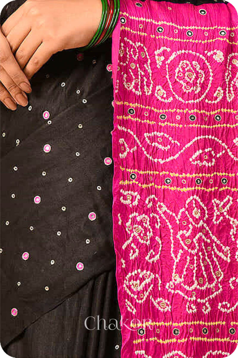 Chakor's traditional Black Pink bandhani pure silk saree with embroidery.