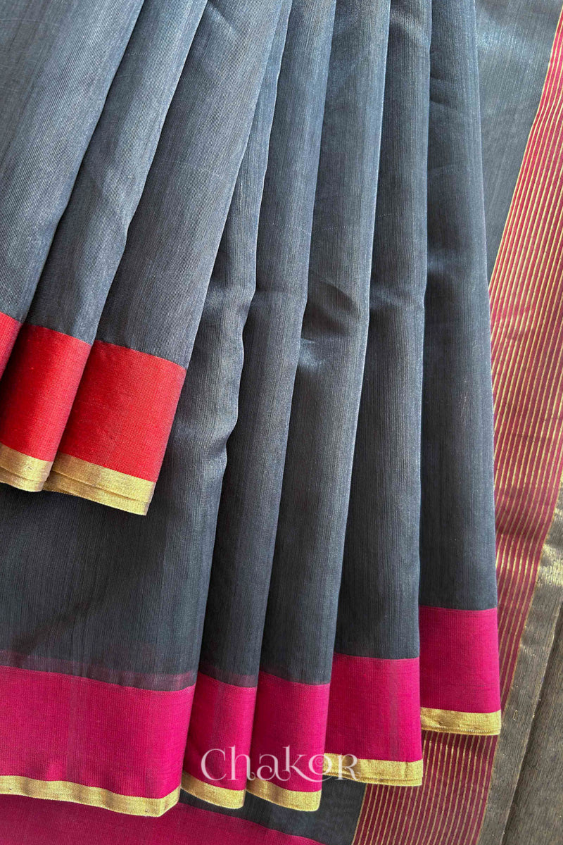 Detail of Ganga Jamuna borders woven with zari on a Grey Chanderi silk cotton saree.
