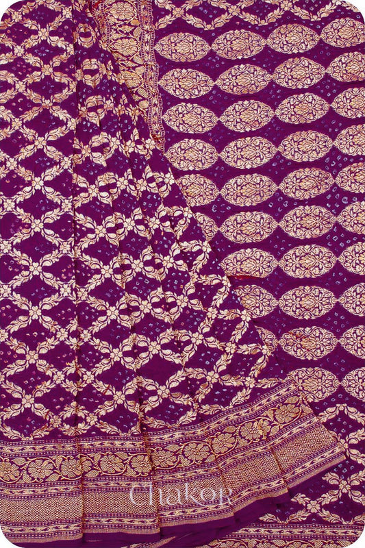 Chakor's traditional Purple banarasi silk bandhej handloom saree - pallu and pleats