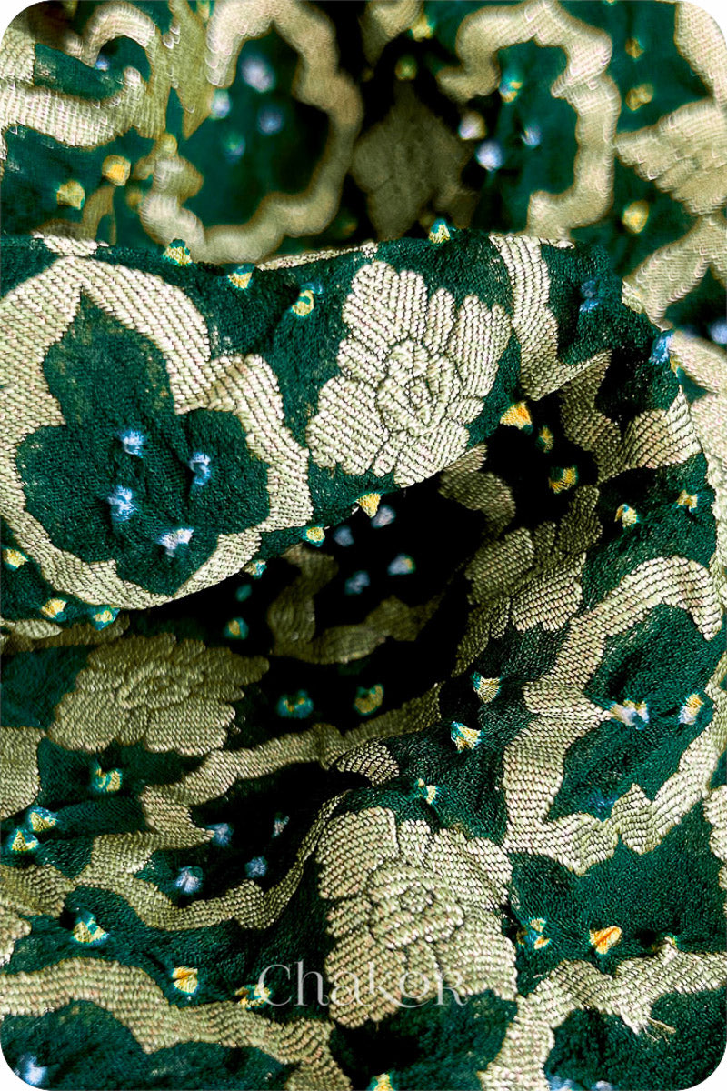 Closeup of Chakor's green benarasi silk bandhej saree 