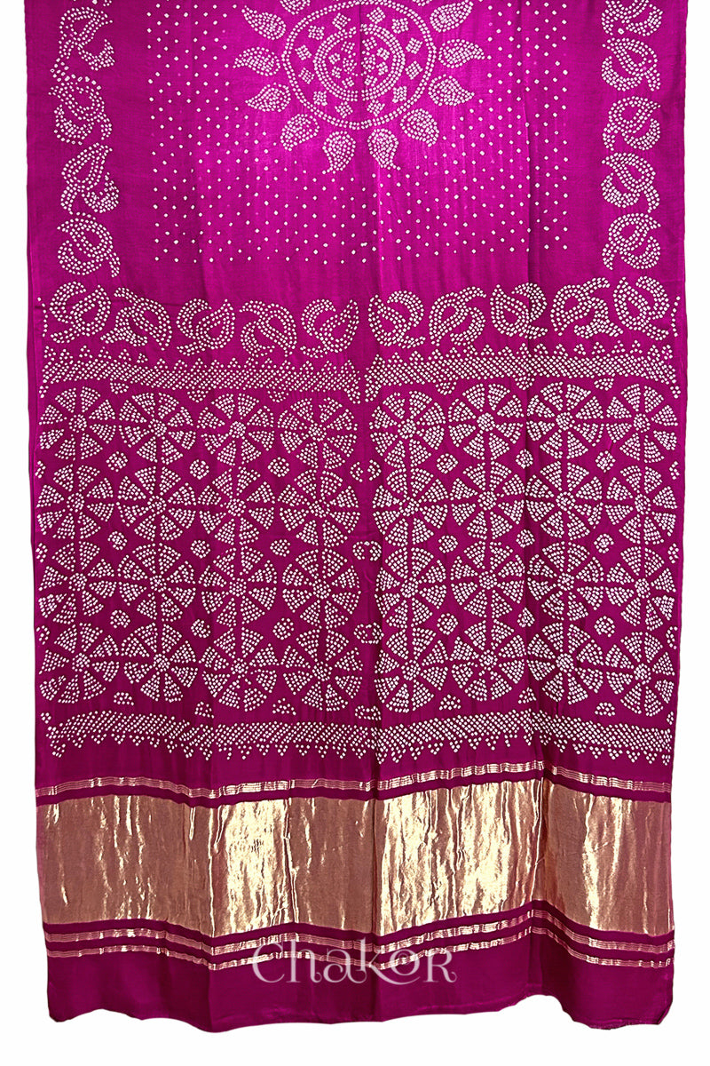 Chakor Magenta Ombre Dyed Traditional Bandhani Gaji Silk Saree.