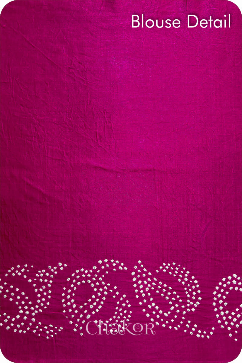 Chakor Magenta Ombre Dyed Traditional Bandhani Gaji Silk Saree Unstitched Blouse Detail