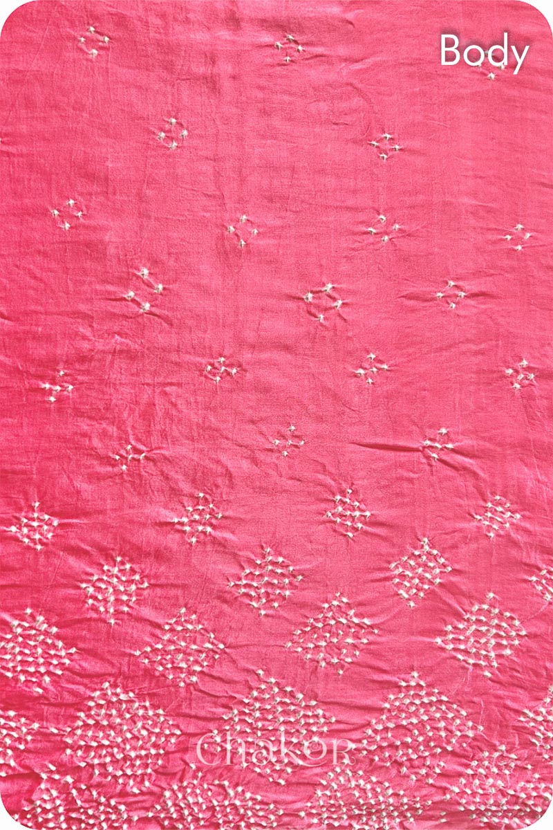 Chakor's Coral Pink Traditional Bandhani Gaji Silk  Saree body detail