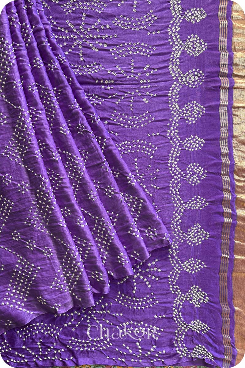 Chakor Mauve  Traditional Bandhani Gaji Silk Saree.