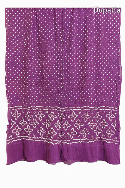 Full view of Mauve Bandhani mulmul cotton dupatta with floral pallu and dotted body pattern.
