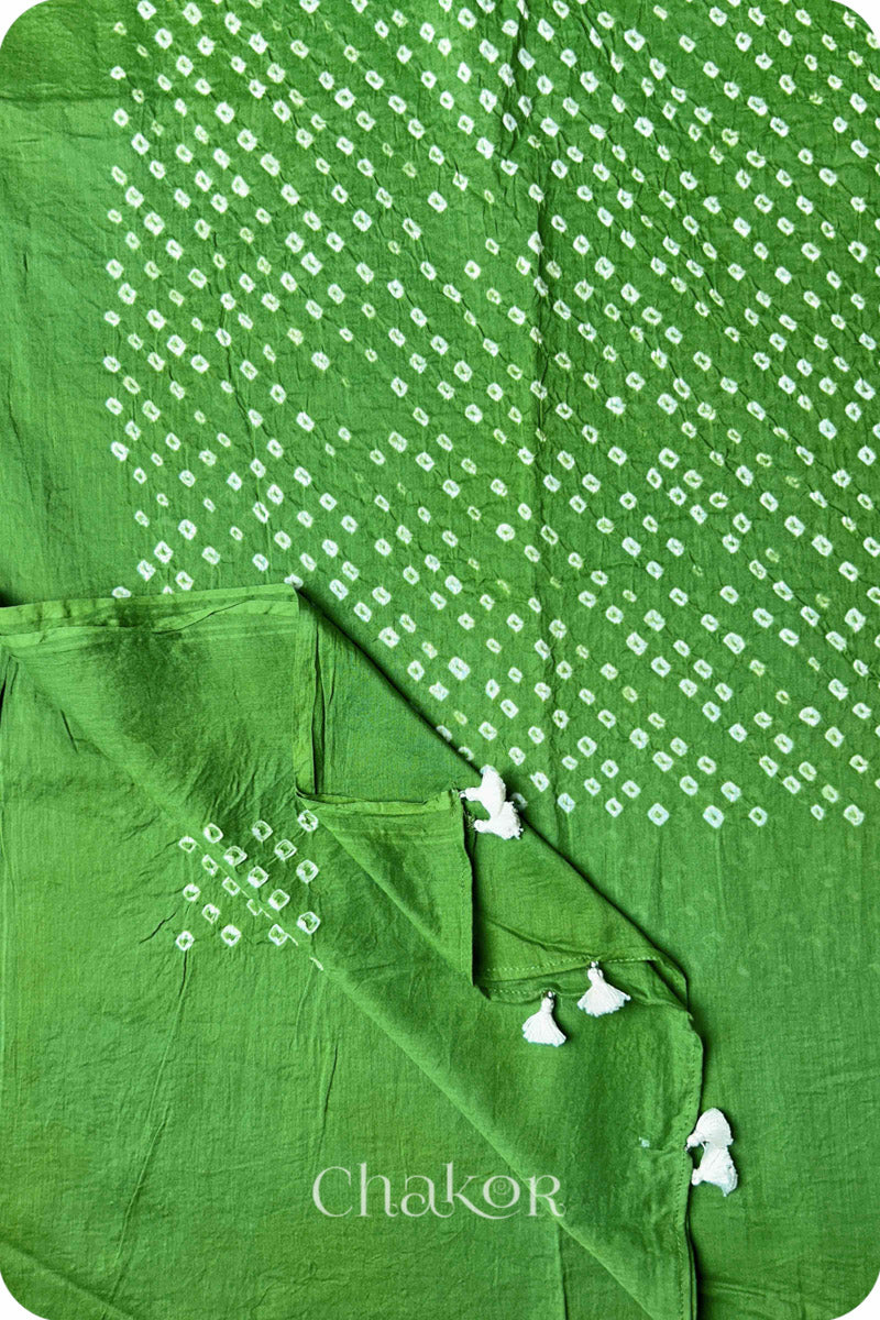 Mehendi Green Bandhani Mul Cotton Dupatta in Traditional Design for Women's clothing online by Chakor.