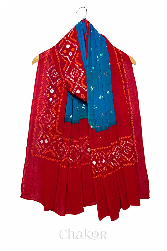 Turquoise Blue Bandhani Mul Cotton Dupatta in Traditional Design for Women's clothing online by Chakor.