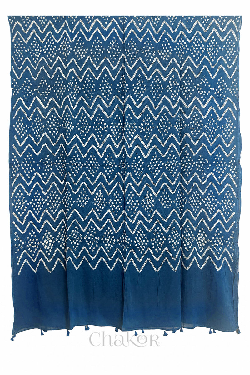 Full view of Indigo Blue Kutch Bandhani dupatta in pure mercerised mulmul cotton.
