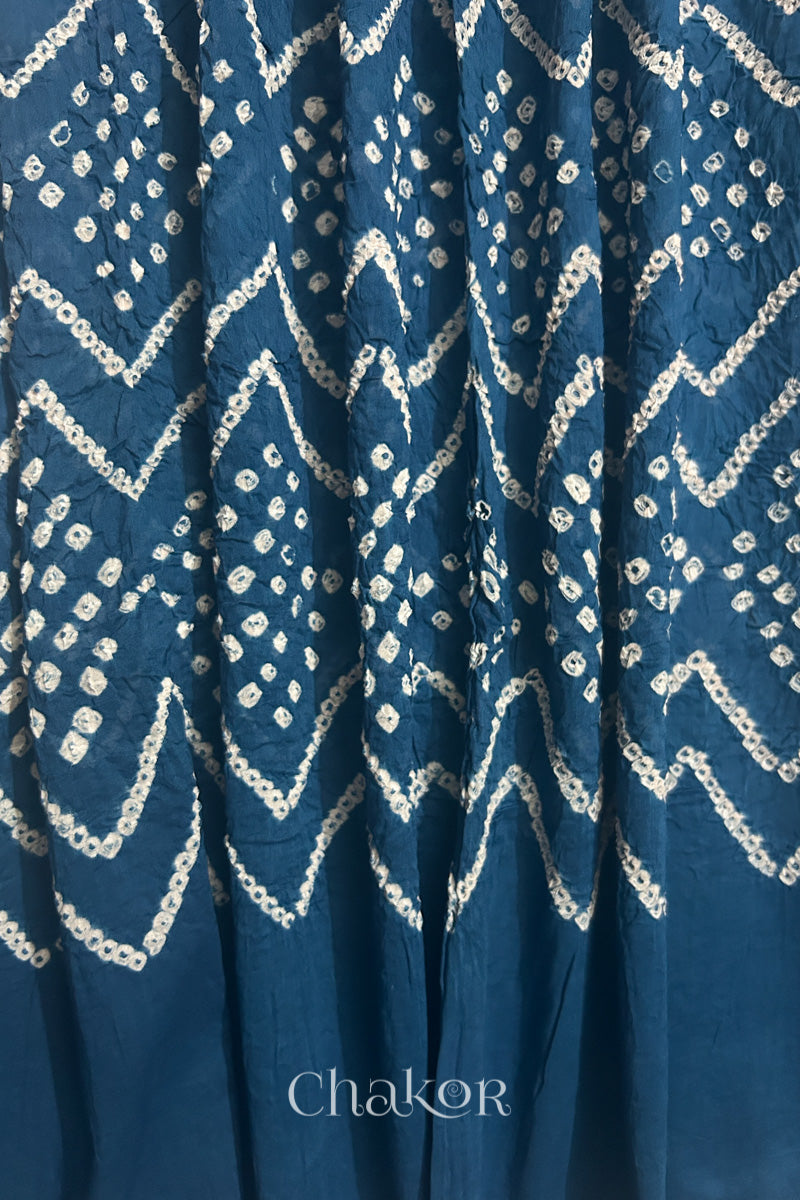 Detailed view of Bandhani tie-dye pattern and fabric fall on Indigo Blue cotton dupatta.
