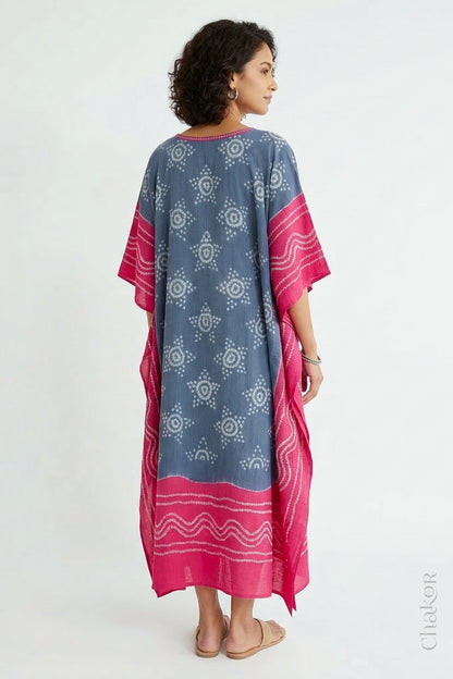 Mulmul cotton bandhani kaftan dress back view with contrast border, loose fit summer wear.
