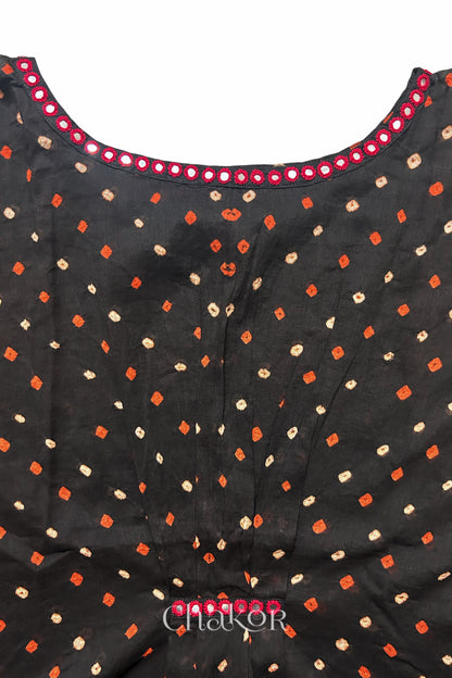 Kutch Bandhani pattern with mirror neckline detail on handcrafted cotton mulmul kaftan dress.
