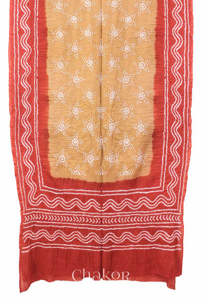 Handcrafted Beige Rust Bandhani Mul Cotton Saree by Chakor.