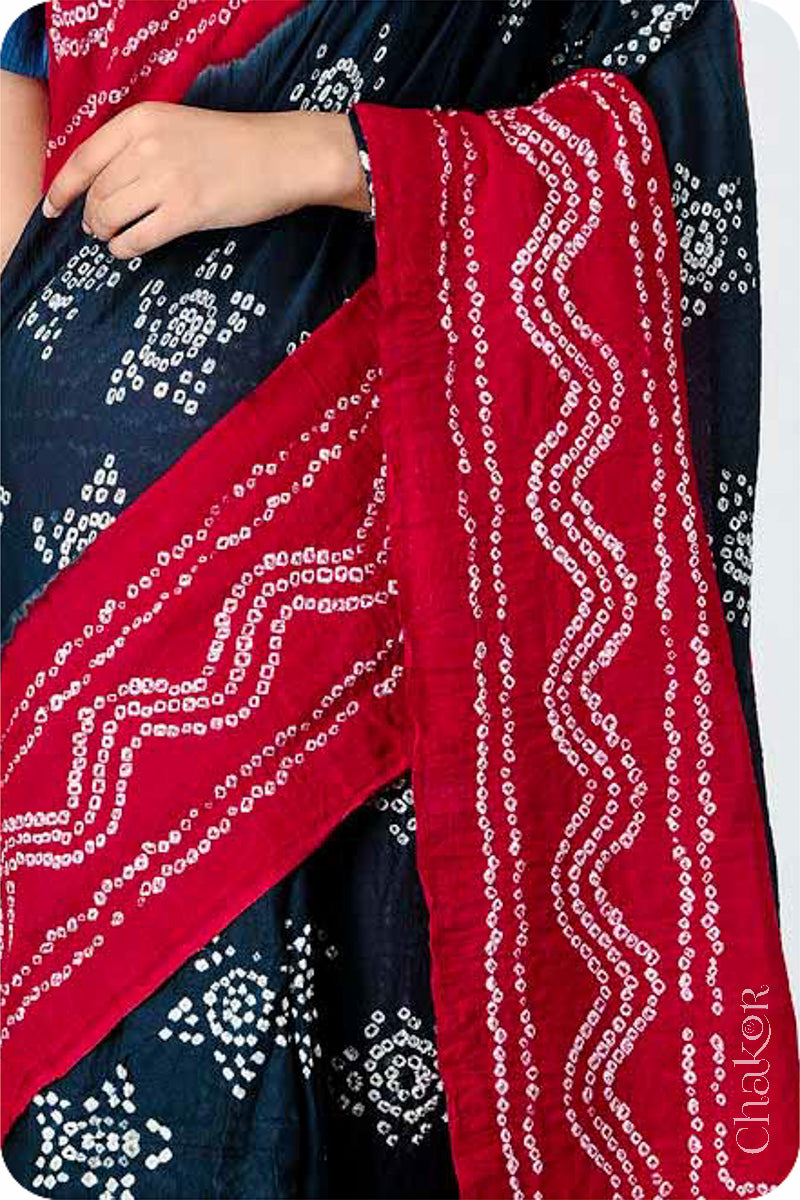 Handcrafted Black Red Bandhani Mul Cotton Saree by Chakor.