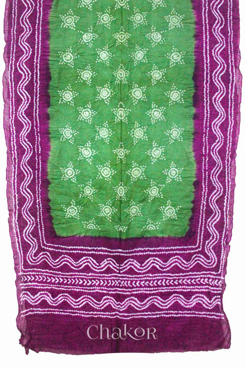 Handcrafted Green Magenta Bandhani Mul Cotton Saree by Chakor.