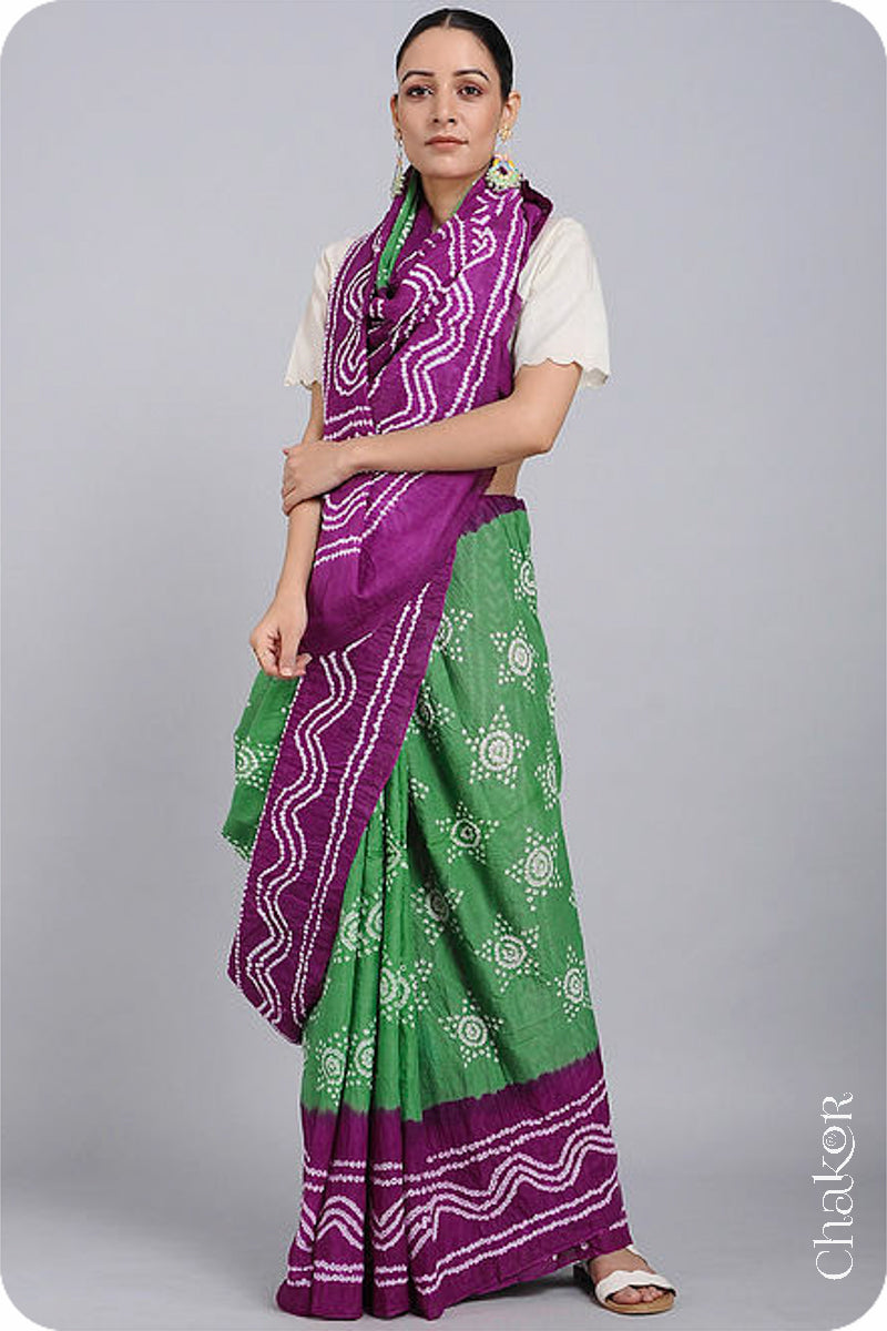 Handcrafted Green Magenta Bandhani Mul Cotton Saree by Chakor.