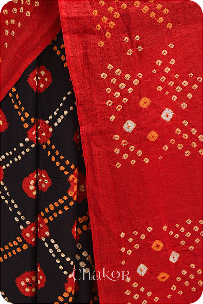 Traditional Black Red Bandhani Mul Cotton Saree by Chakor.