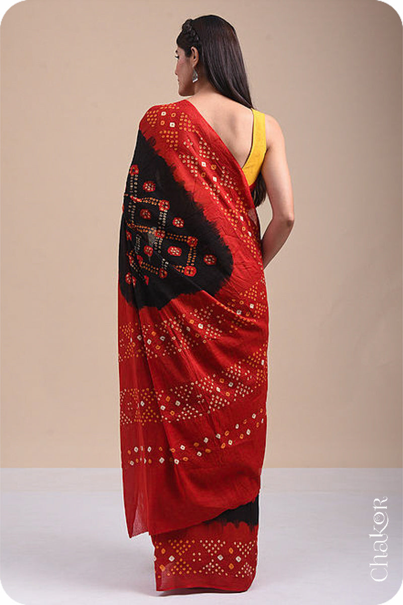 Traditional Black Red Bandhani Mul Cotton Saree by Chakor.