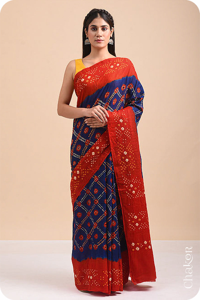 Traditional Navy Red Bandhani Mul Cotton Saree by Chakor.