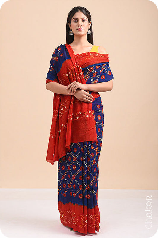 Traditional Navy Red Bandhani Mul Cotton Saree by Chakor.