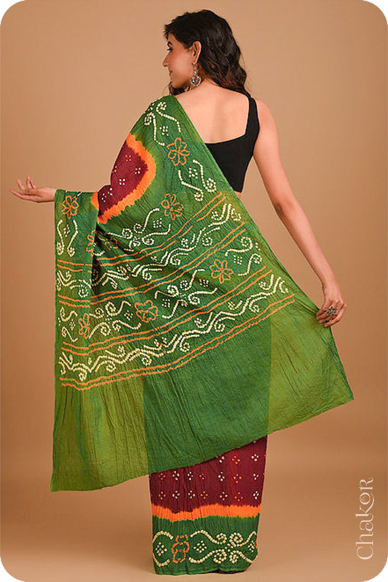 Traditional Maroon Mehendi Green Bandhani Mul Cotton Saree by Chakor.