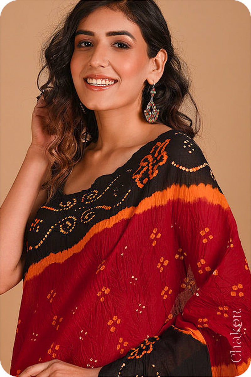 Traditional Red Black Bandhani Mul Cotton Saree by Chakor.