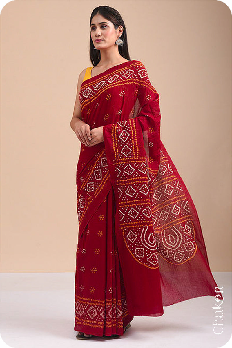 Traditional Red Bandhani Mul Cotton Saree by Chakor.