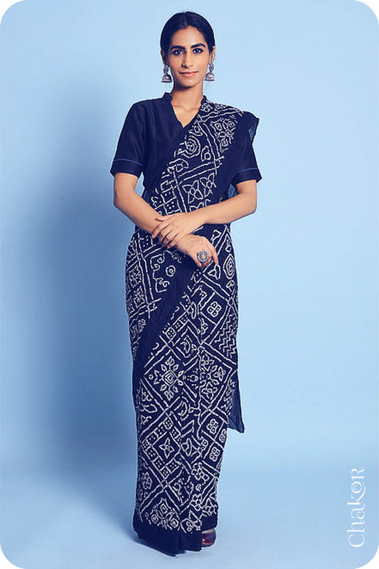 Traditional Navy Bandhani Mul Cotton Saree by Chakor.